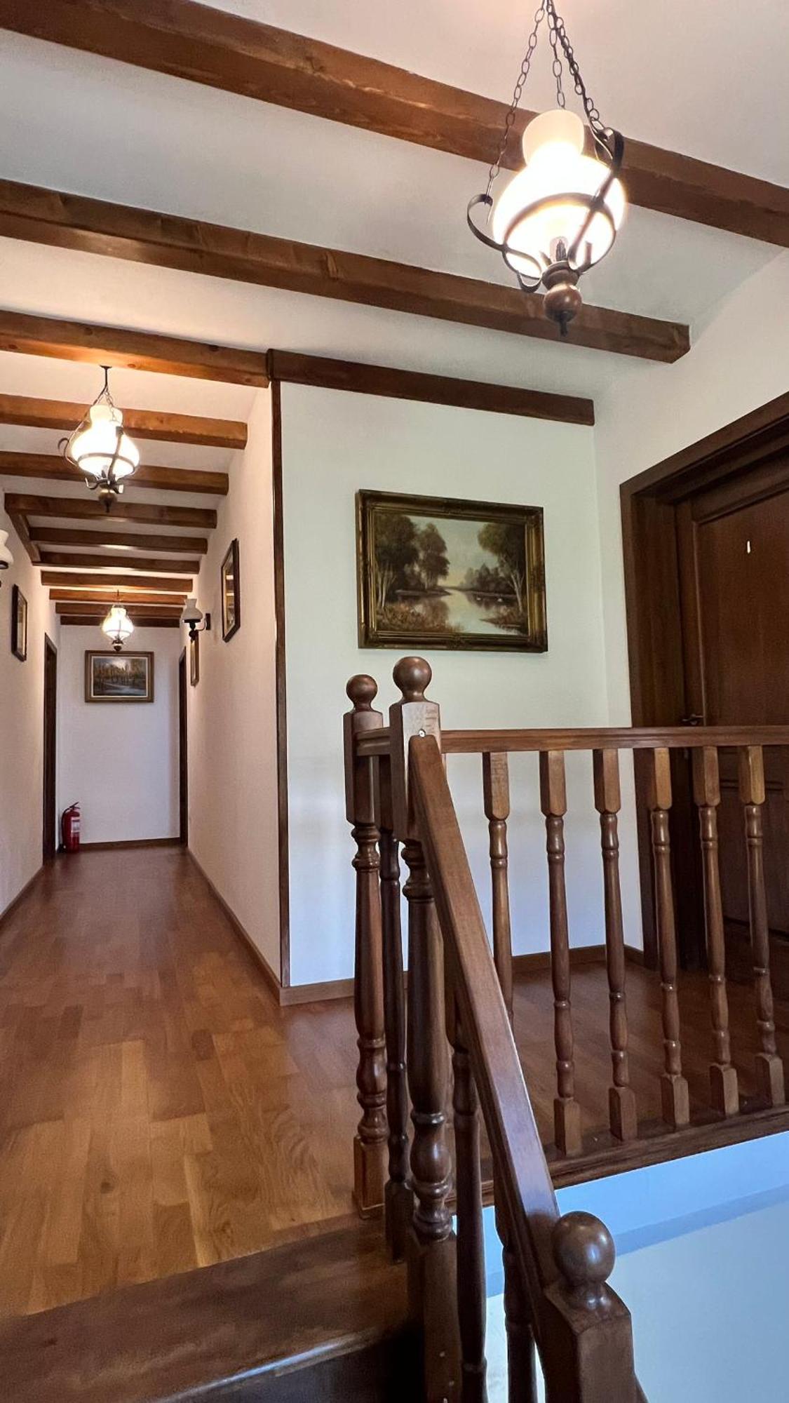 Casa Tudorescu 호레주 외부 사진