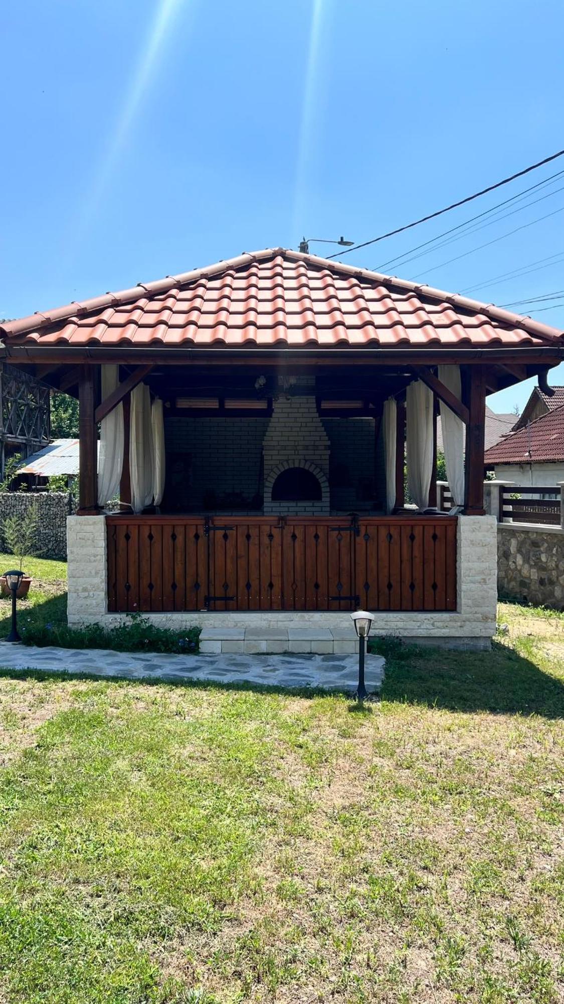Casa Tudorescu 호레주 외부 사진