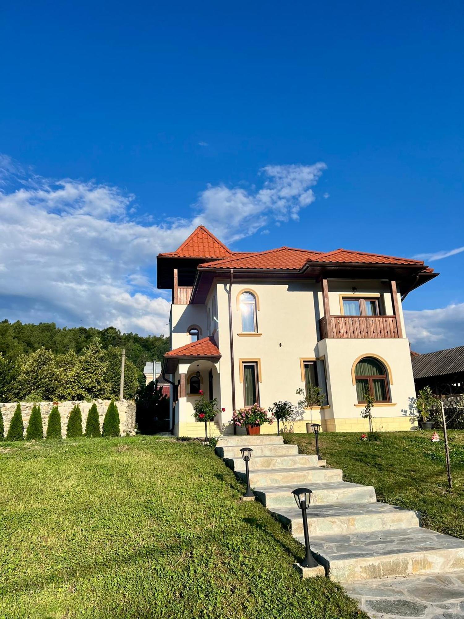Casa Tudorescu 호레주 외부 사진
